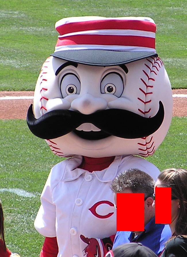 Cincinnati Reds mascot - Great American Ballpark